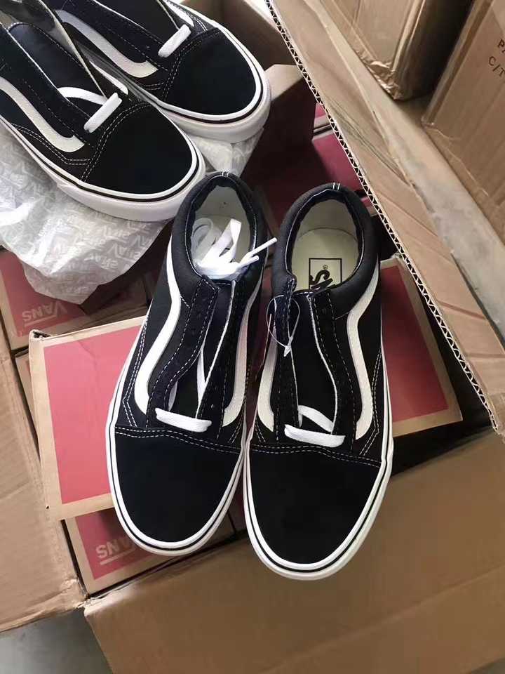 vansstyle36和vansoldschool有什么区别