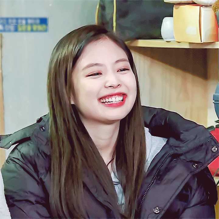 有没有blackpink里jennie露齿大笑眯眼睛的头像啊啊啊!太可爱了!