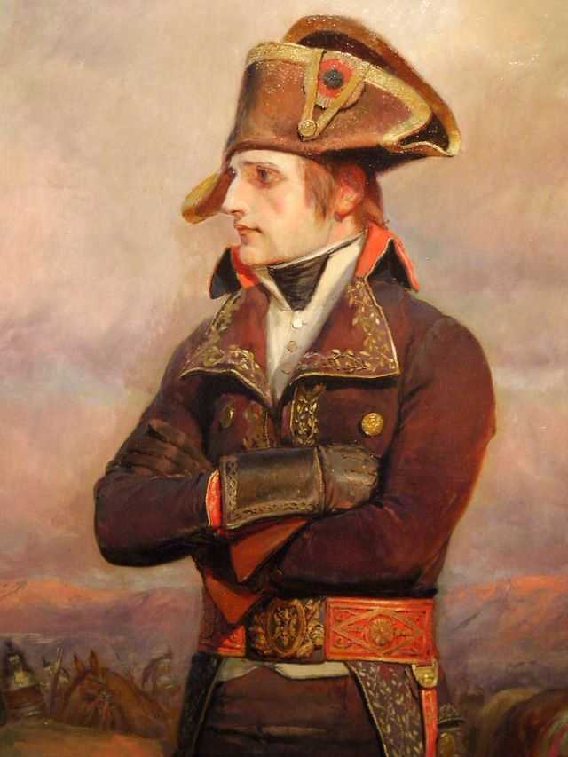 拿破仑时代的军队制服也太精美了,有人可以普及一下知识嘛 ,比如