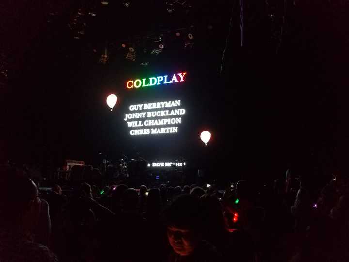 coldplay的演唱会到底有多美?