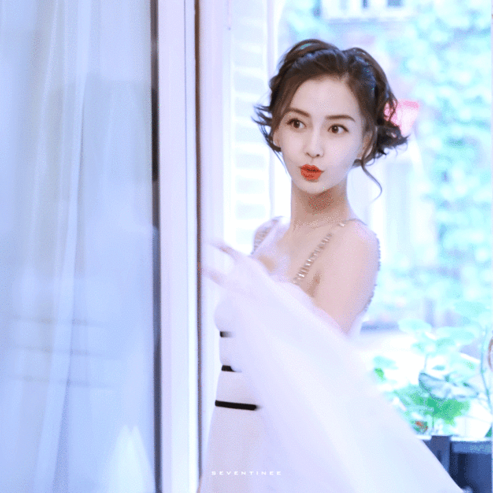 大家是否觉得吴亦凡跟杨颖有点什么呢?