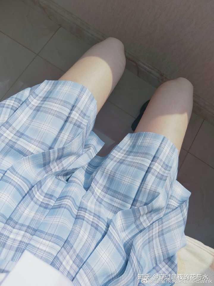 光腿神器可以搭配 jk 制服吗?