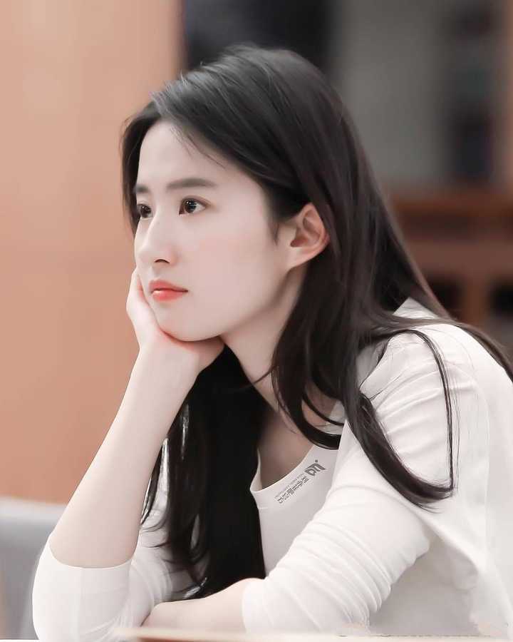 刘亦菲有什么出圈神图?