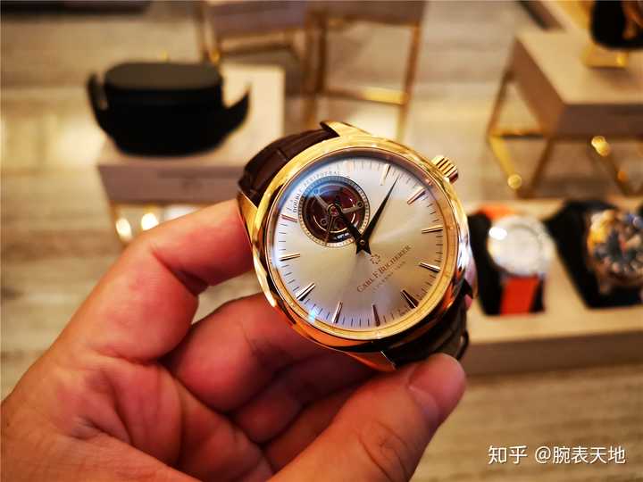 1、宝齐莱手表的世界排名，宝齐莱手表属于什么档次
