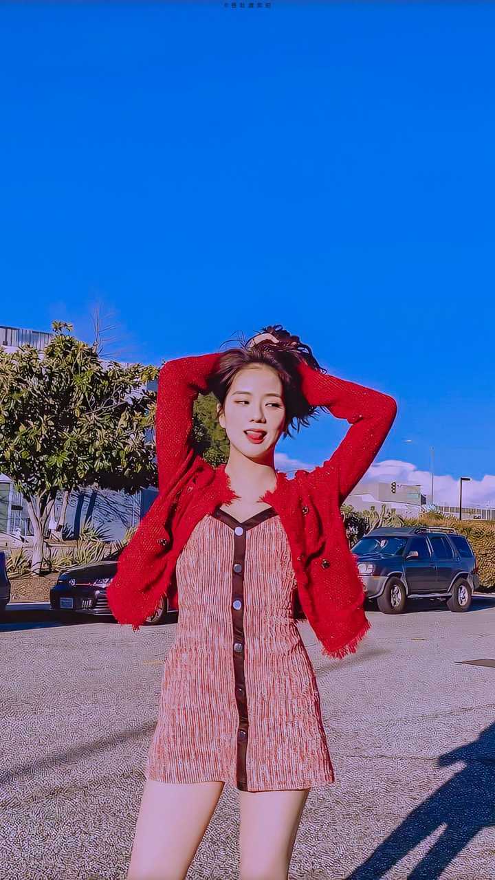 jisoo两年萌新粉求jisoo壁纸啊啊啊啊啊(之前玩十年老
