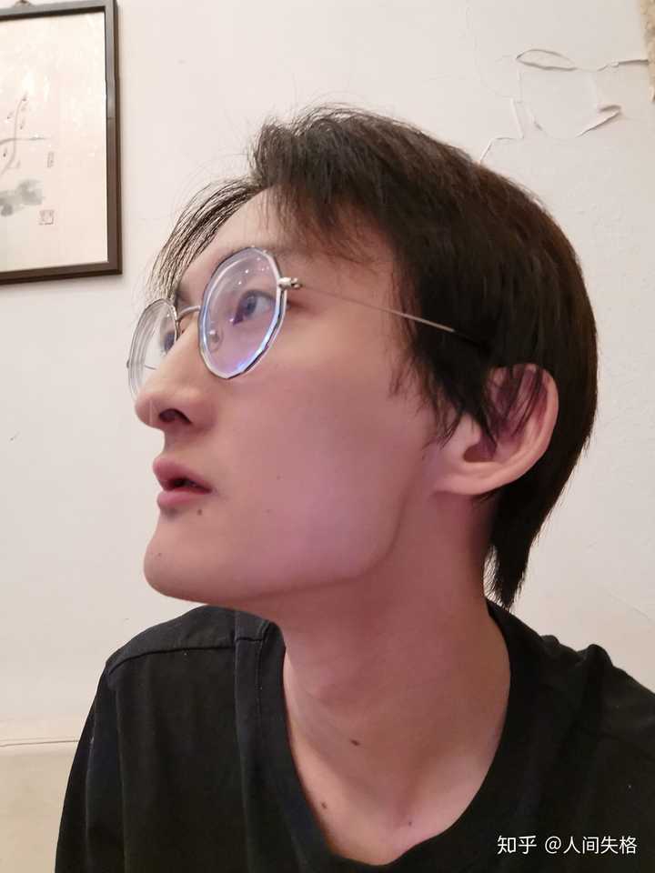 正脸正常侧脸丑到爆是什么体验