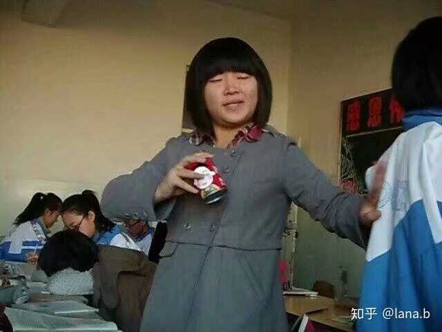 女生胖又难看是一种什么样的体验?
