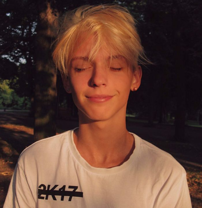 有没有阳光一点的男生头像?