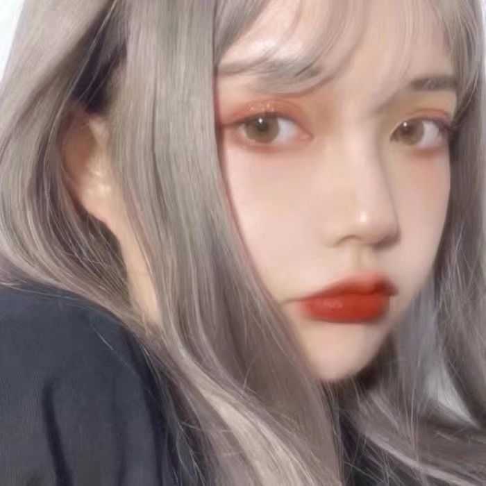 有没有那种性冷淡风又有点a的壁纸或者女生头像?