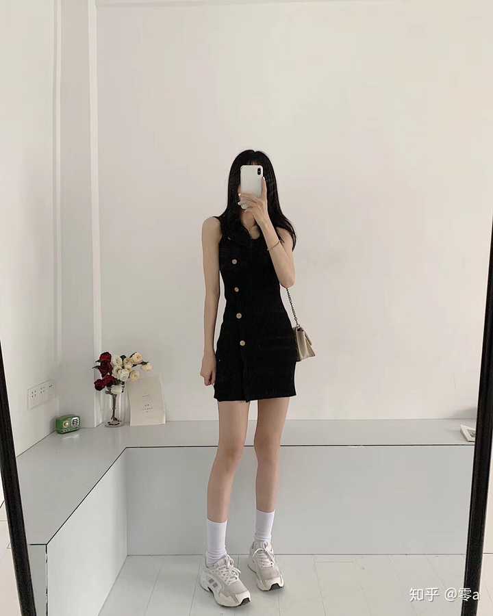 有什么好看的衣服,适合偏瘦的女孩子价格不贵质量好?