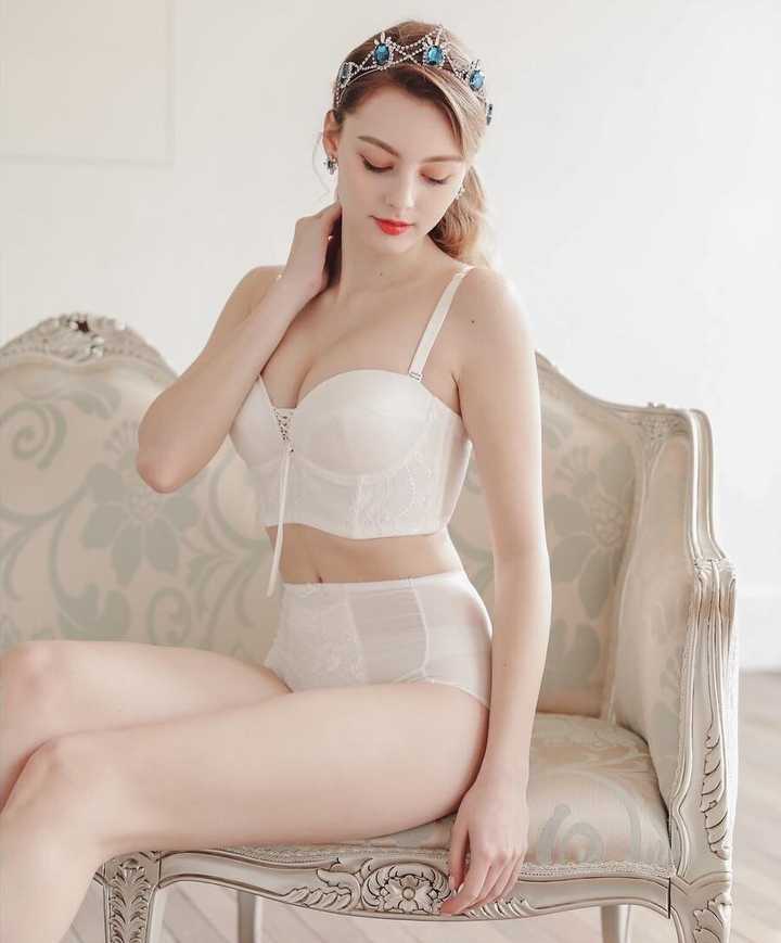 marina bondarko 出生:2000.03.