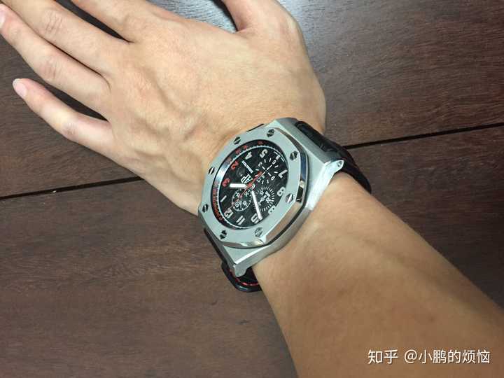 手腕比较细适合带什么手表,男士?