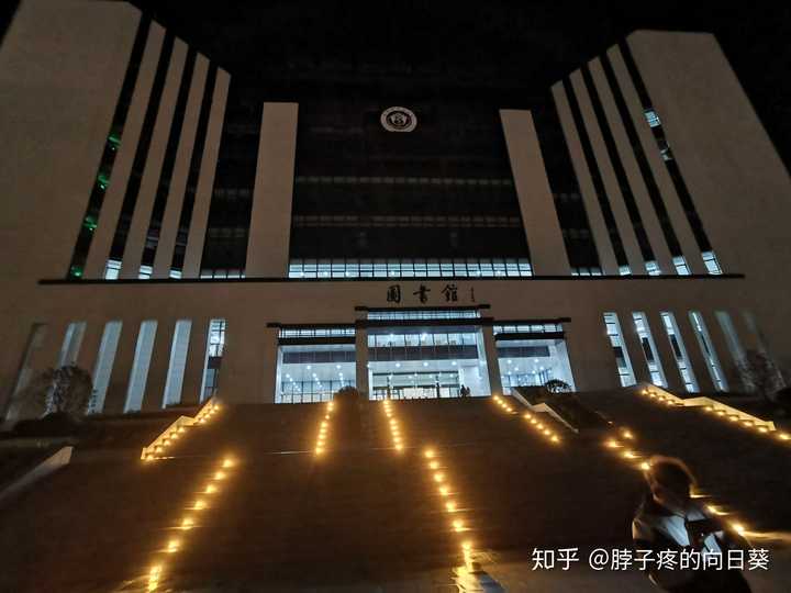 在安徽中医药大学就读是什么体验?