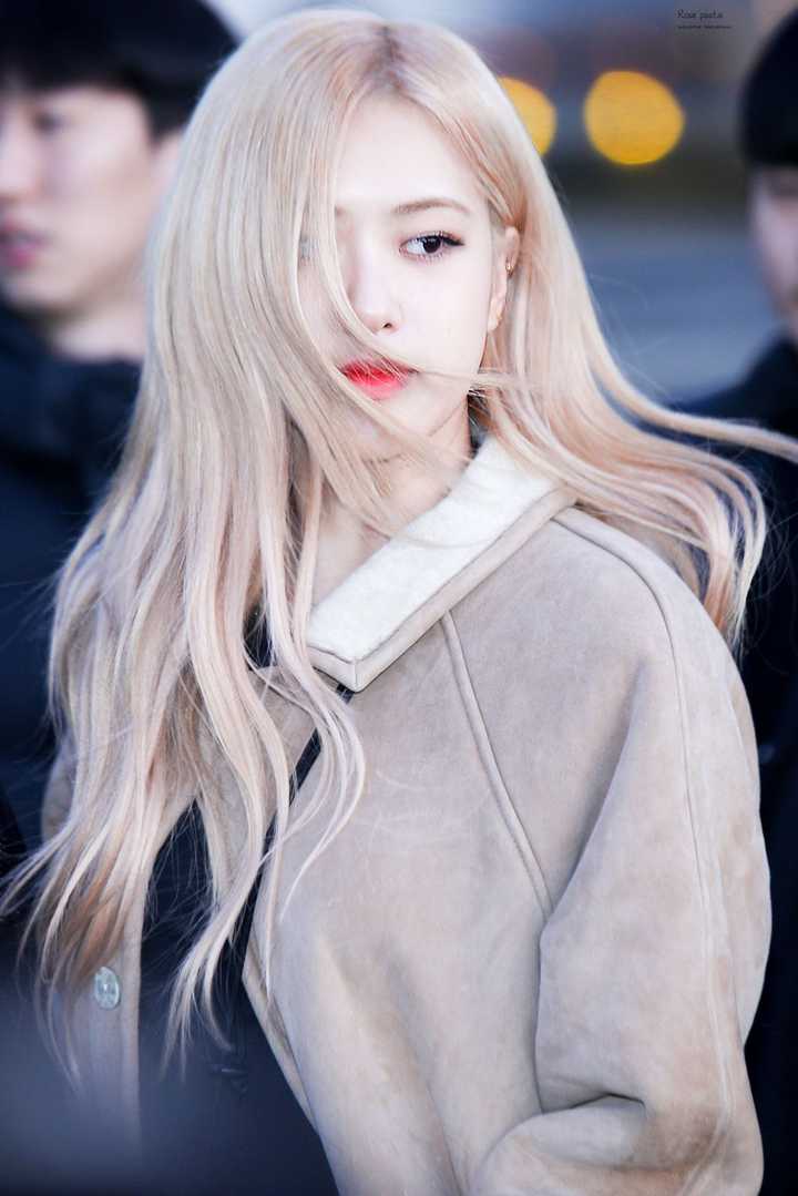 blackpink肉肉图片,blackpink肉肉的照片 有哪些你认为是 blackpink 任一成员最为惊艳值得分享