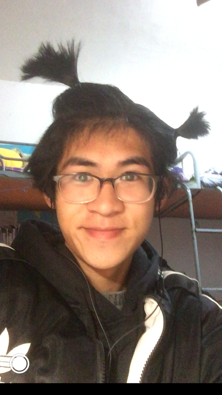 在大学扎双马尾是什么样的体验?