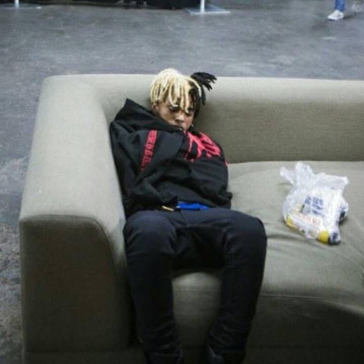 如何评价歌手xxxtentacion?