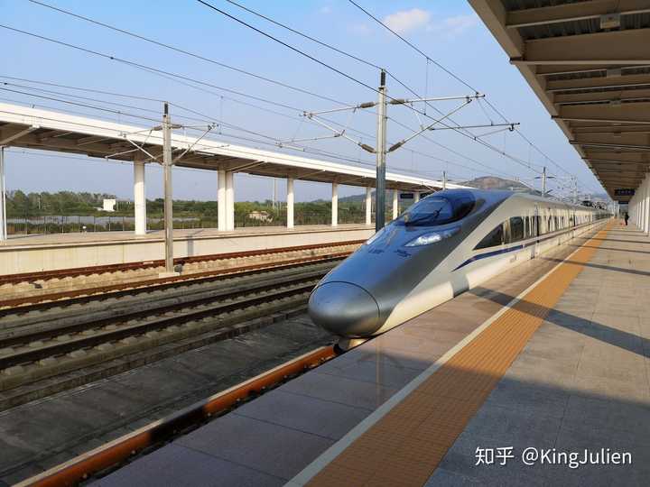 武广高铁crh380bl,crh380a高铁 crh380b(l/g/k),图中为crh380bl型