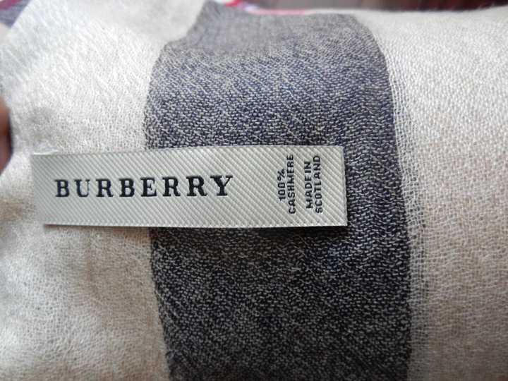 burberry的围巾如何辨别真伪?