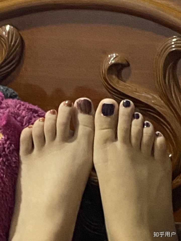 女生脚丑是种什么样的体验?
