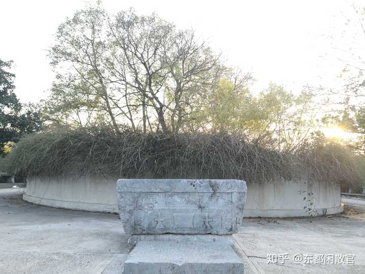 光复云贵,云贵自738年南诏立国已脱离华夏630多年; 邓愈冯胜光复河西