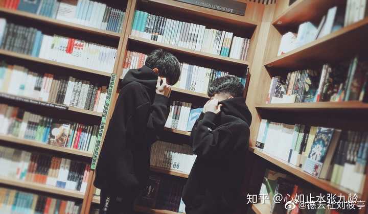 接下来~是七队的小可爱们啊——刘筱亭张九泰 秦霄贤何九华尚九熙