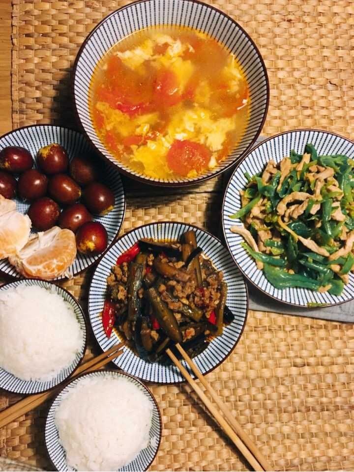 为什么大多数人喜欢在家里吃饭?