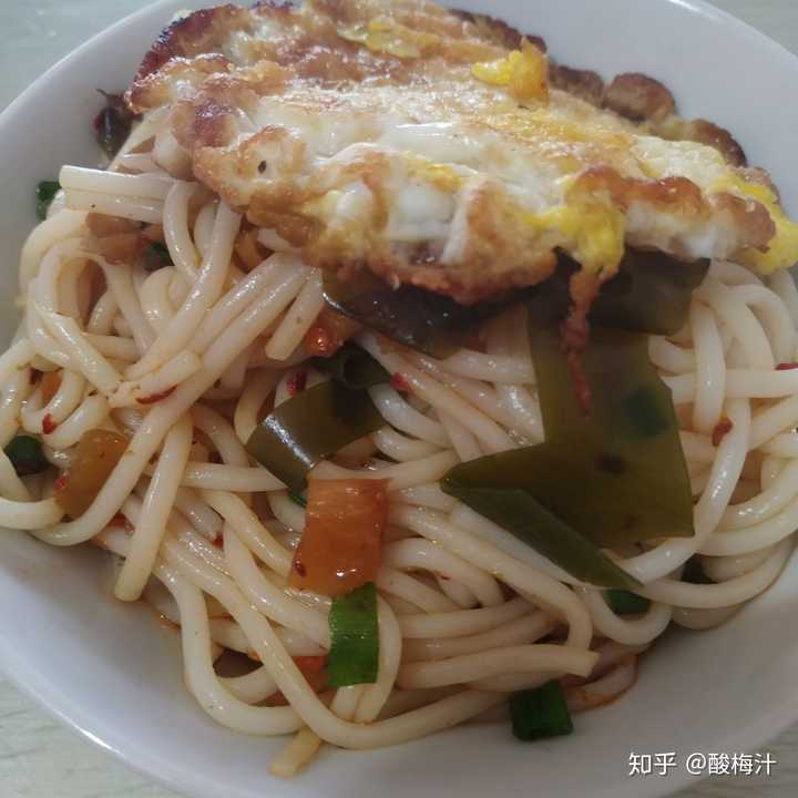 拌粉 煎蛋,五块钱.