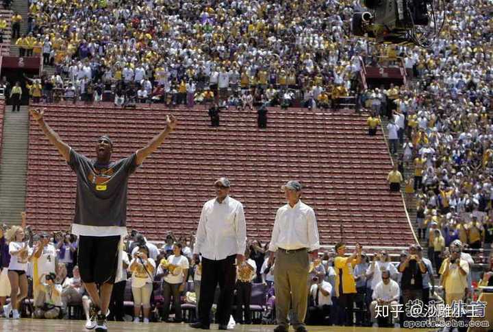 客观来讲,科比布莱恩特在nba历史地位能排多少?