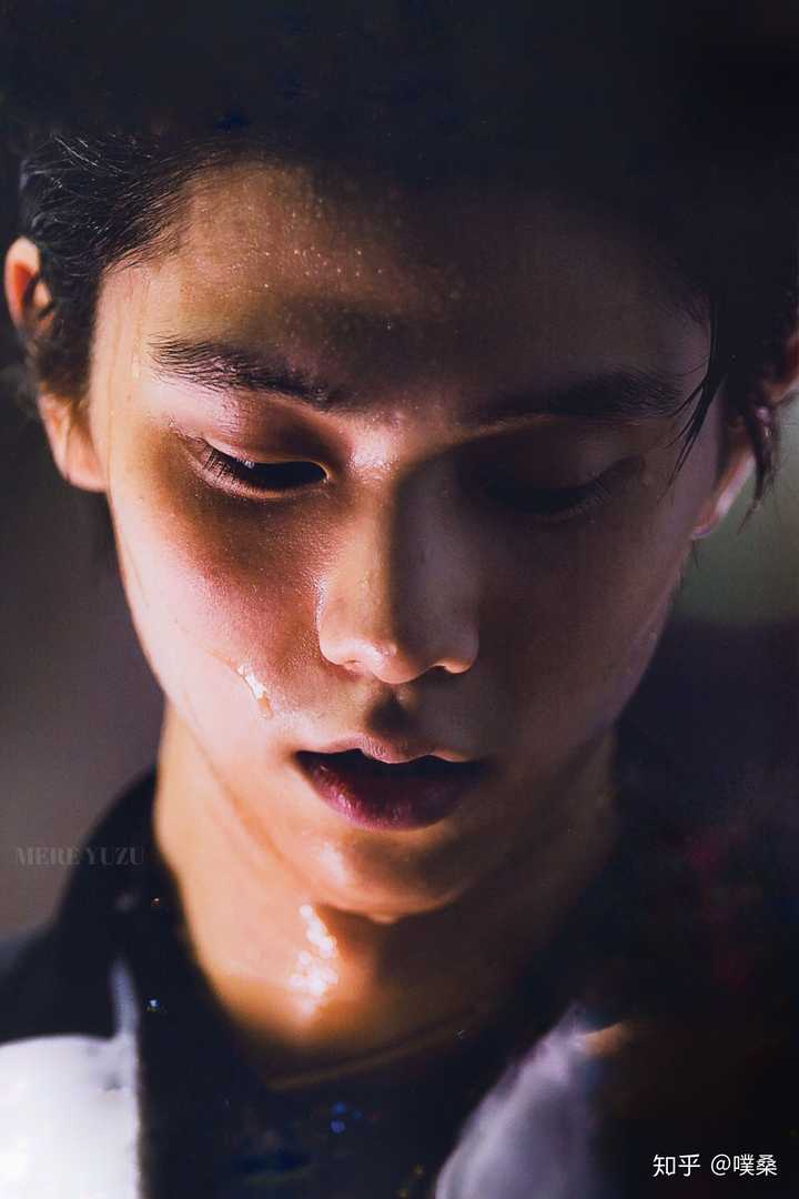 羽生结弦有哪些直击你心灵的动作/神情?