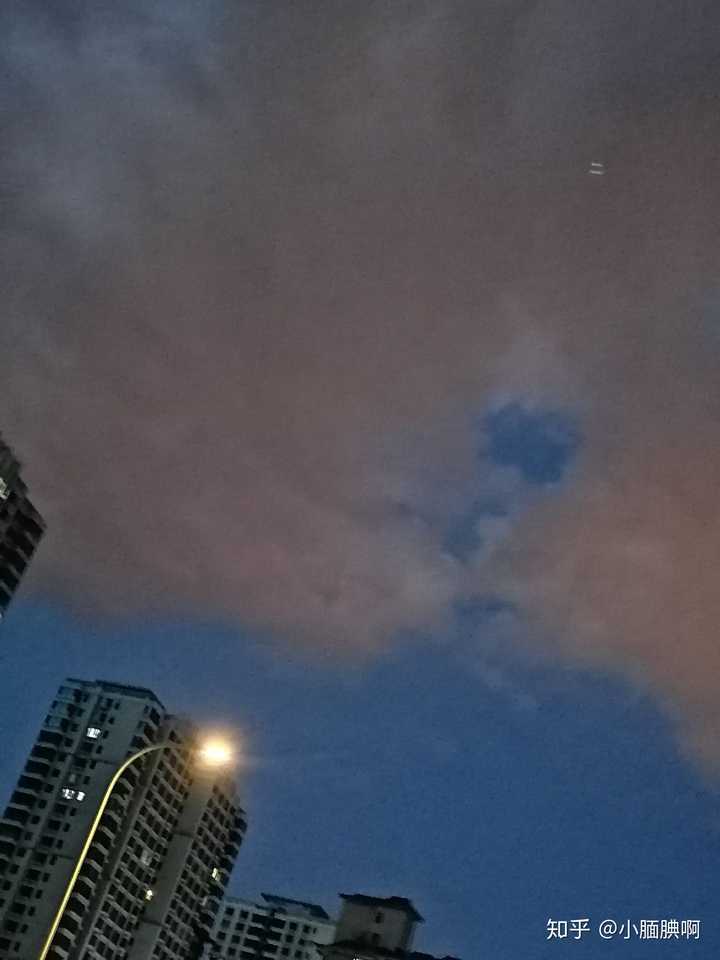 如果你觉得生活黯淡无光,你是否会结束自己的生命?