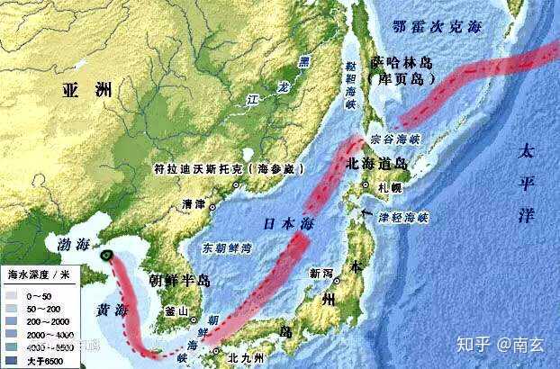 到北海道后,向东穿过宗谷海峡,至 饿货刺客海(呸,鄂霍次克海)