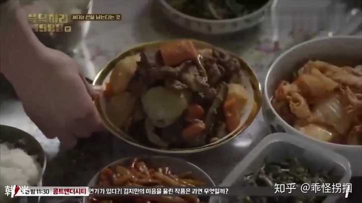 都知道德善的爸爸因为早些替人做担保所以不得不替人还债偶尔吃一次
