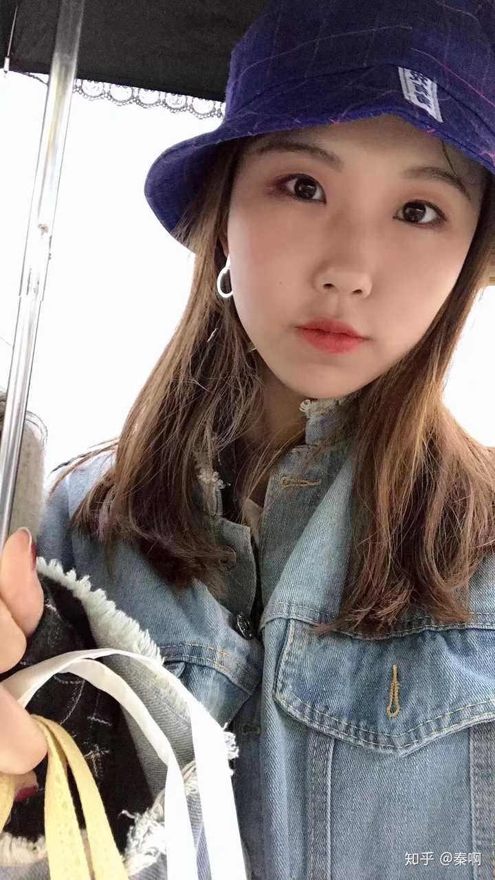 高中时素颜就好看的女生长大化妆后岂不是逆天吗?