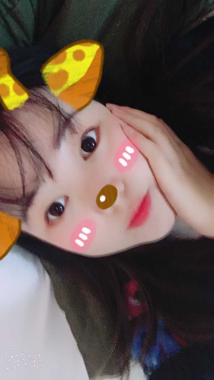 网恋对象一个月了挺喜欢他的昨天他突然发自拍给我觉得他长的丑怎么办