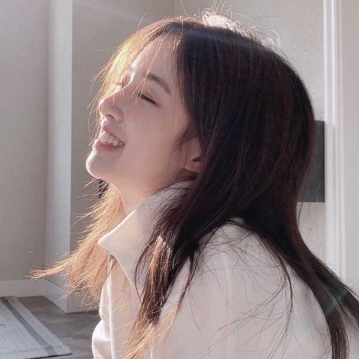 有哪些很甜很治愈的女生头像?