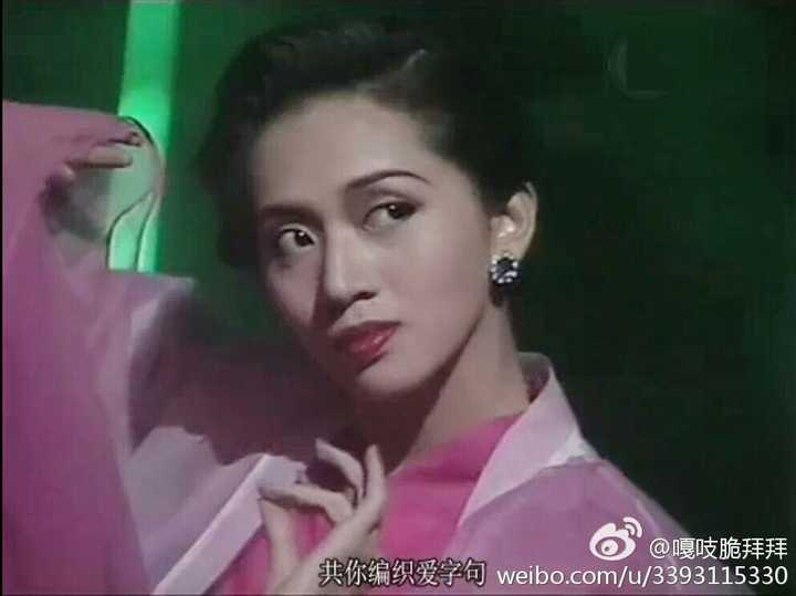 如何评价梅艳芳的长相?