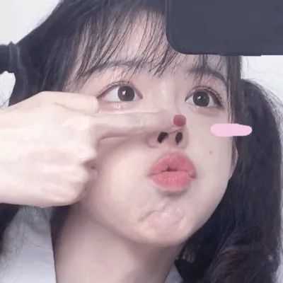 de 朋友圈背景图 头像 一套de share一下 女生不要经常喝奶茶 因为
