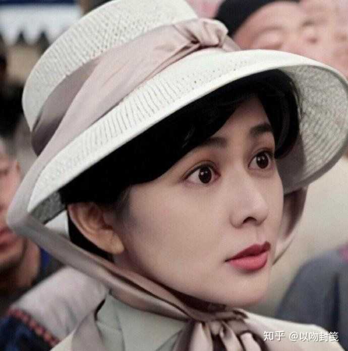 你们心中香港黄金时代女星的颜值排序?