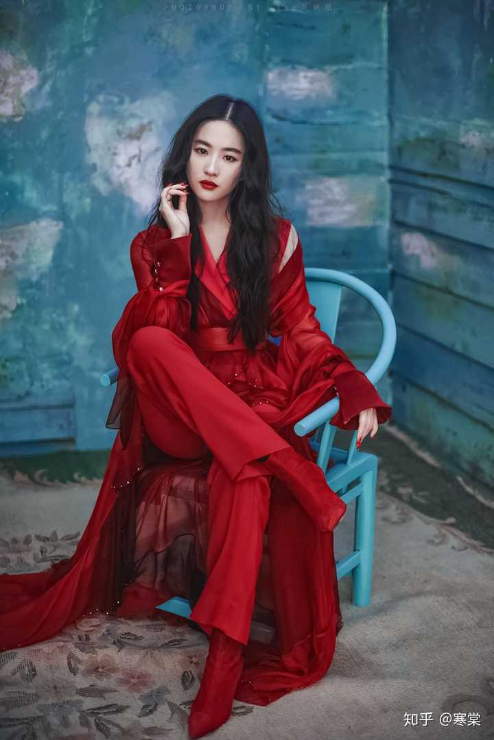 如何评价在微博之夜上刘亦菲的迪士尼公主造型?