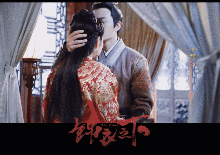求锦衣之下的高清壁纸?