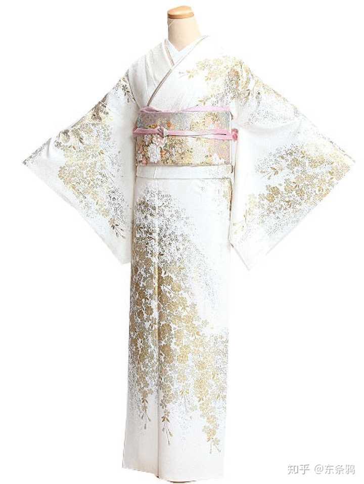 大家更喜欢汉服,和服,韩服的哪个?