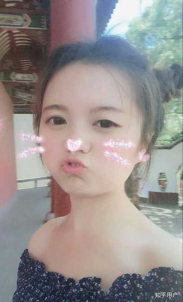 有个漂亮女朋友是种怎样的体验?