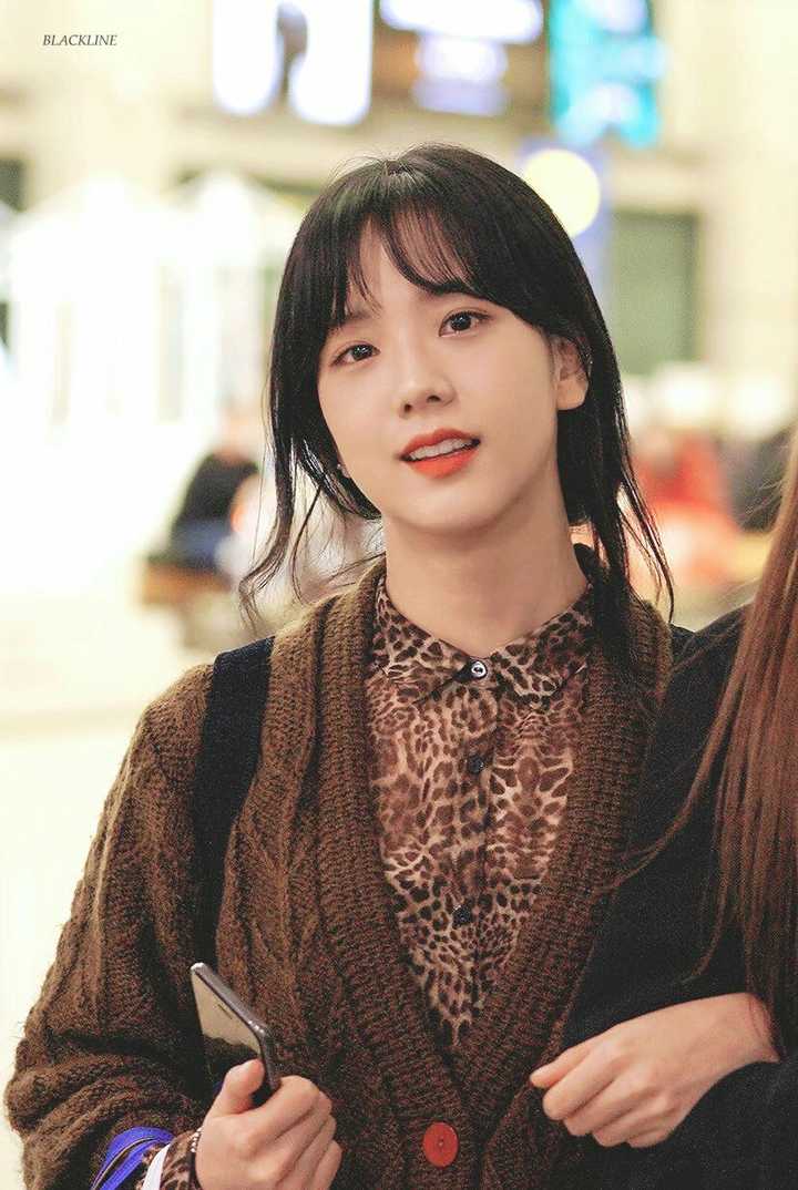 如何客观评价blackpink jisoo的脸蛋?