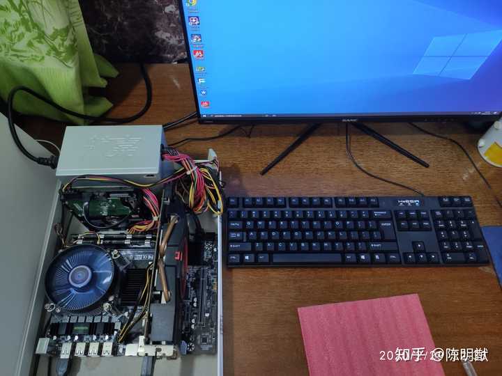 垃圾佬的电脑是什么样子