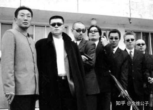反而更喜欢无恶不作的悍匪便对康宁说你让我演反派角色吧就这个陈一龙