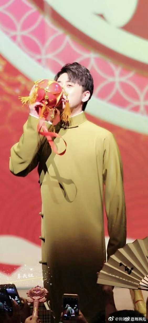 怎么成为张云雷女朋友?(扭捏?