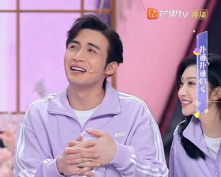 如何评价景甜和张彬彬在《快乐大本营》中的表现?