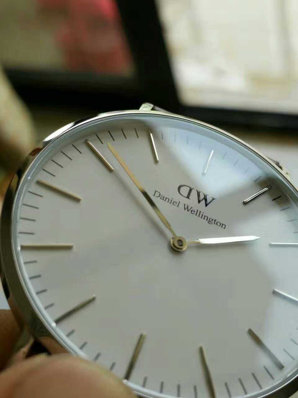 3、精仿dw手表后盖拆卸教程：手表后盖如何打开 有六个凹槽