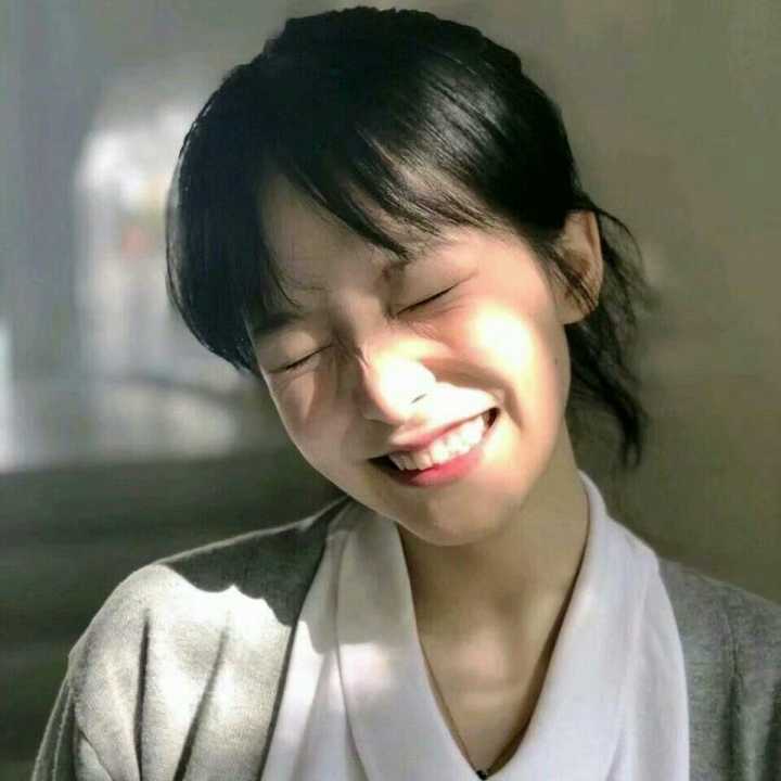 有哪些好看的适合女生的微信头像?