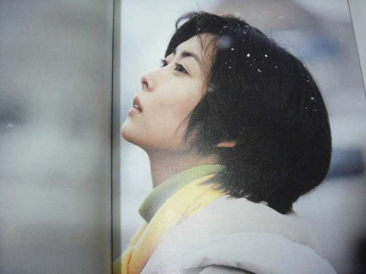 中山美穗 太干净了,我再没见过有谁比她短发更好看的 